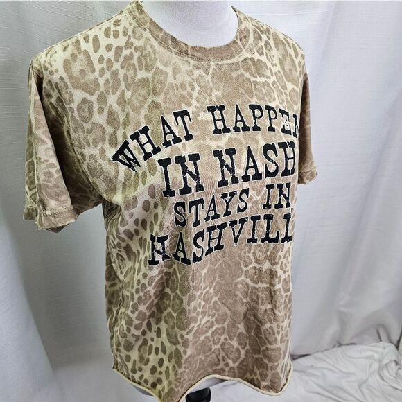 American Highway What Happens In Nashville Tee Size Large - Picture 4 of 9